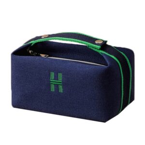Portable Waterprof Makeup Bag - DB